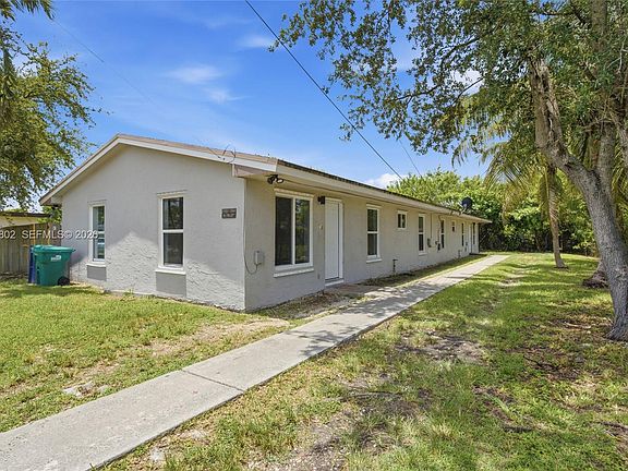 4th image of 26410 SW 138th Ct