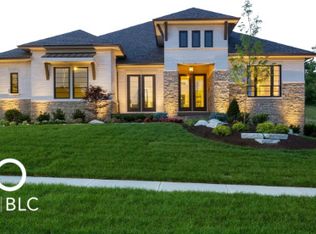 13855 Waterway Blvd, Fishers, IN 46040