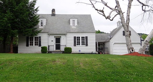 1st image of 1129 28th St