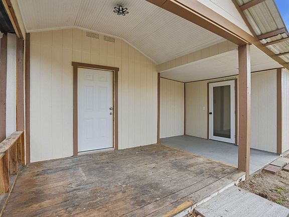 3rd image of 104 Ocarroll St