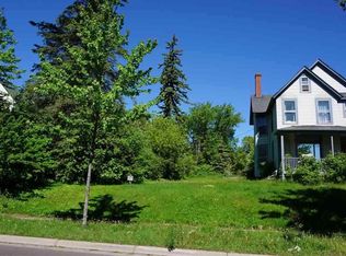 1223 E 2nd St, Duluth, MN 55805