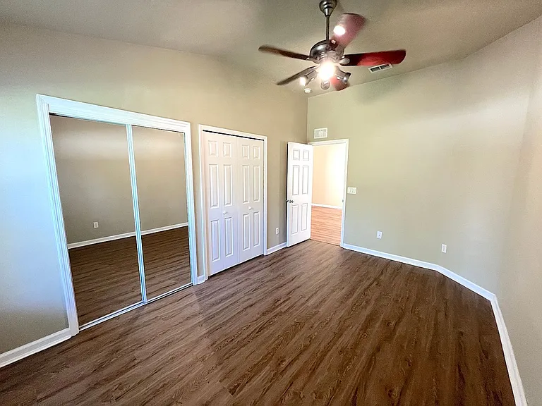 20 Regis Ln #A — Photo 26