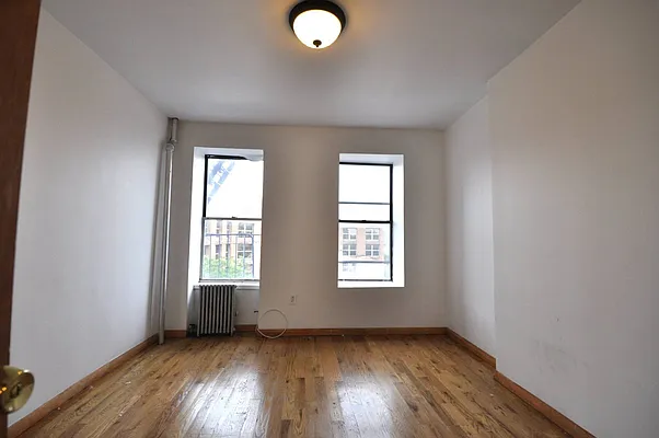 Rented by Bohemia Realty Group | media 4