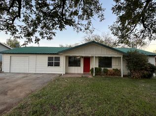 900 W 3rd St, Coleman, TX 76834