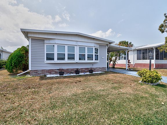 3rd image of 918 Wren Cir