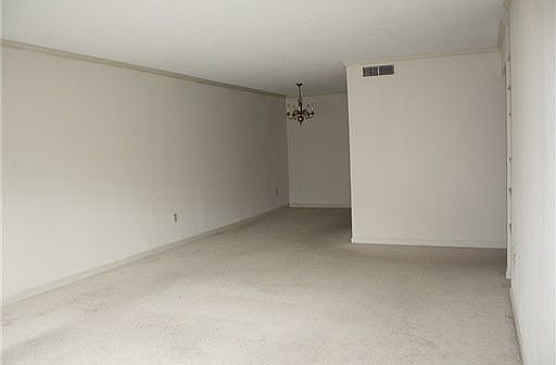 5th image of 1750 Saint Charles Ave APT 233