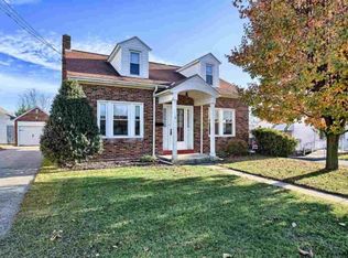 16 Mayfield St, Dover, PA 17315