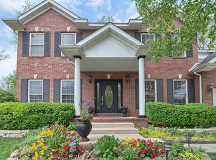 125 Forest Grove Dr, Glen Carbon, IL