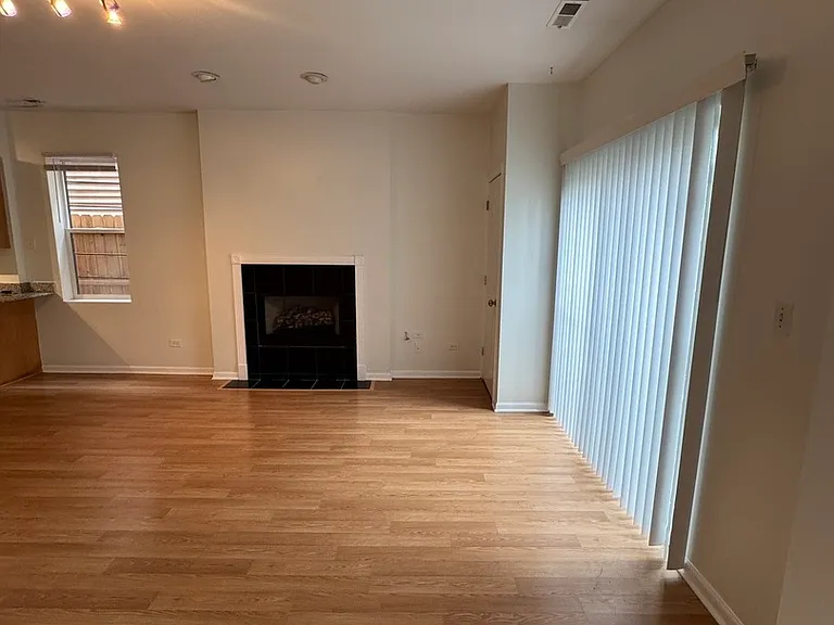 903 N Richmond St #1 — Photo 4
