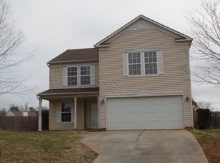 145 Longlea Dr, Clover, SC 29710