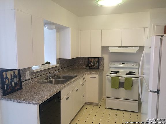 5th image of 147 Tansyl Dr