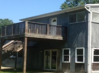71 Loretta Ave, N Stonington, CT 06359