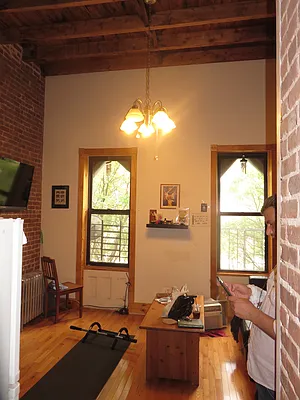 Rented by Rennit Inc. | media 37