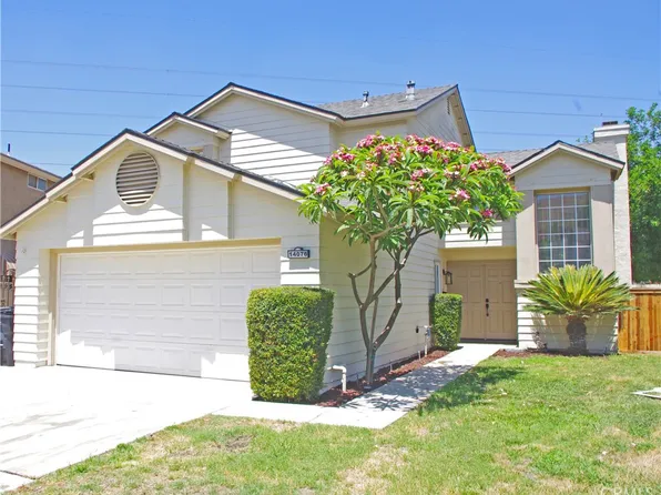 14076 Long View Dr, Fontana, CA 92337