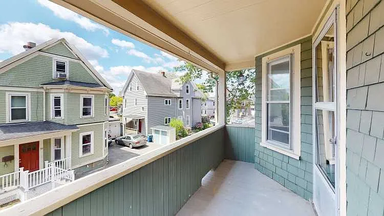 5 bed, $6,500 — Photo 2