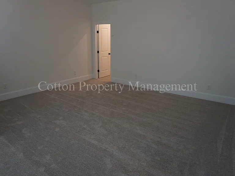 33 Meon Ln — Photo 29