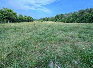 994 N Prather Rd, Michie, TN 38357