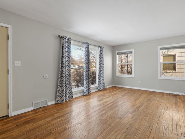 rapid-city-south-dakota-218881116 picture