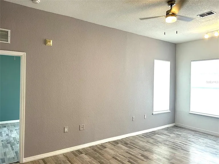 6137 Metrowest Blvd #307 — Photo 11