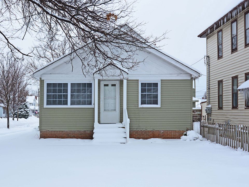 1st image of 14026 Lakewood Heights Blvd