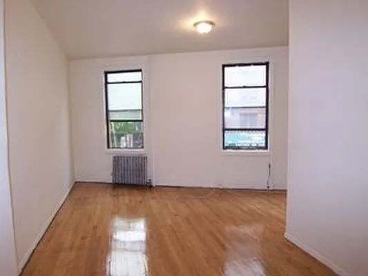 Rented by Friedman Roth Realty | media 20