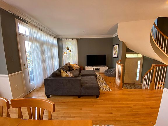 4th image of 150 Herndon Mill Cir