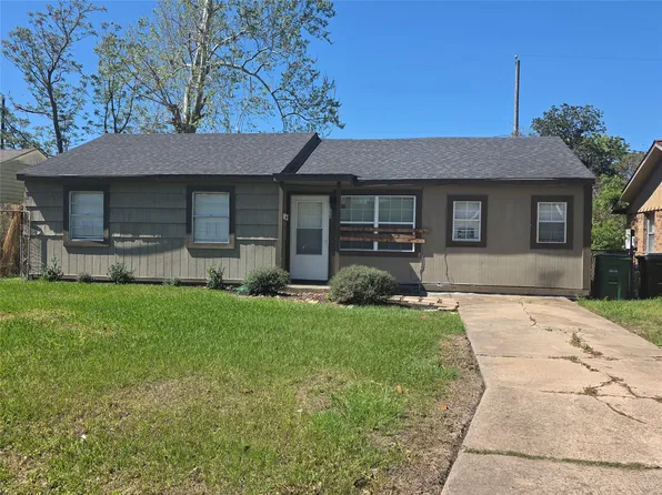 9330 Chesterfield Dr, Houston, TX 77051