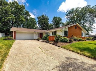 71 Lynn Rae Cir, Dayton, OH 45458