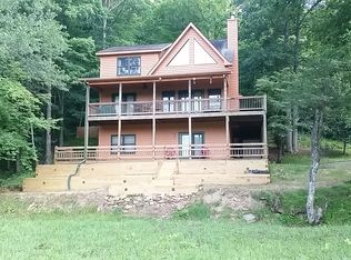 95 Two Creeks Ln, Blairsville, GA 30512