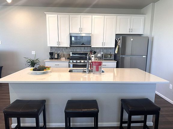 4th image of 13943 Vispo Way