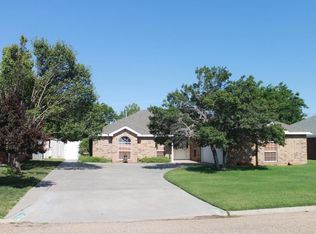 2753 Beech Ln, Pampa, TX 79065