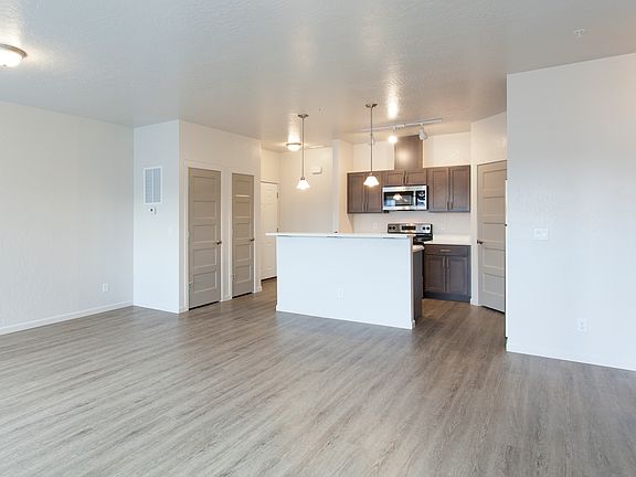 5th image of 7534 N Culture Way #7518-102