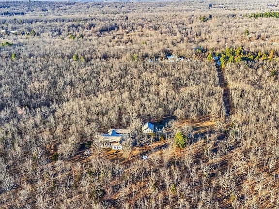 5th image of 196 Stone Mountain Rd