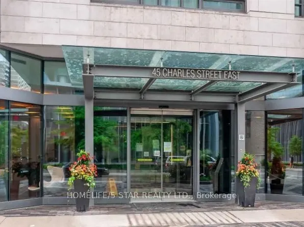 45 Charles St E #2106, Toronto, ON M4Y 0B8
