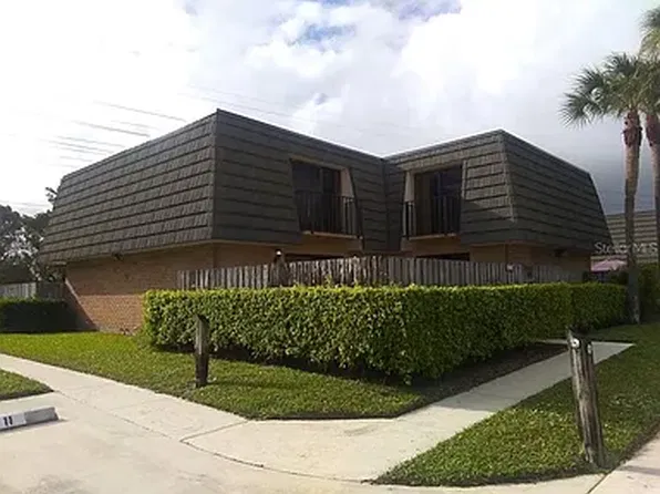 2205 22nd Way, West Palm Beach, FL 33407