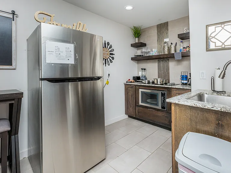 5705 Pickfair Cir — Photo 21