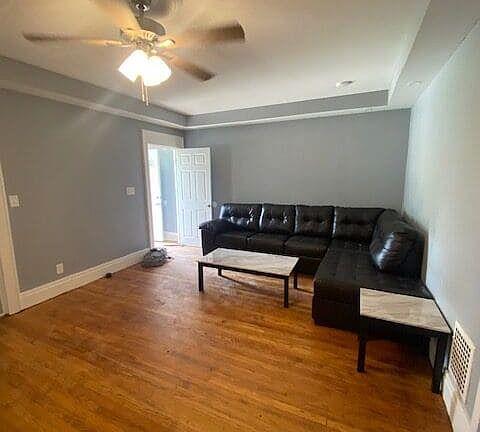 2nd image of 2413 E Genesee St APT 11