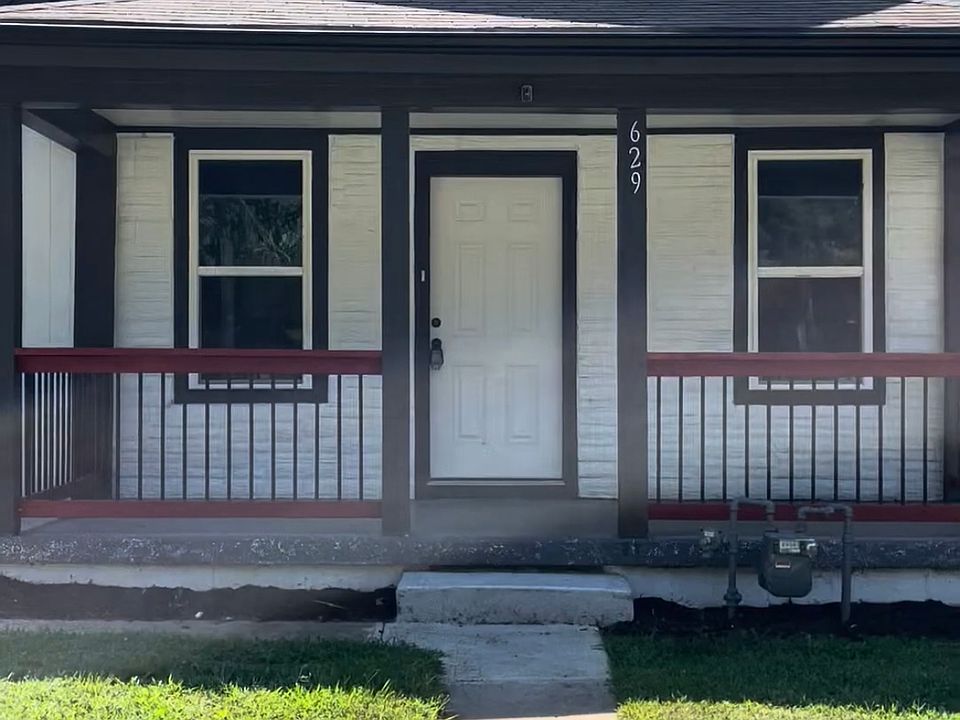 1st image of 629 Parallel Ave
