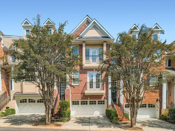 1051 Emory Parc Pl, Decatur, GA 30033