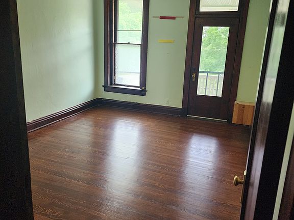 5th image of 516 Wabash Ave APT 2
