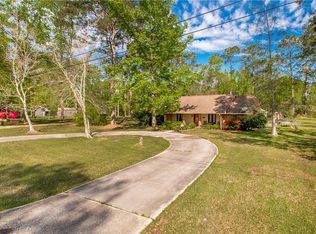13503 Lynnwood Dr, Hammond, LA 70403