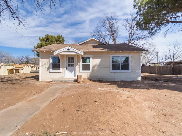 1728 N 5th St, Tahoka, TX 79373
