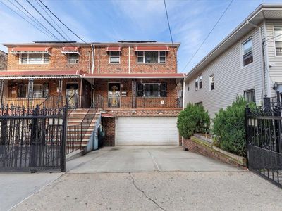 2722 Barnes Avenue, Bronx, NY, 10467