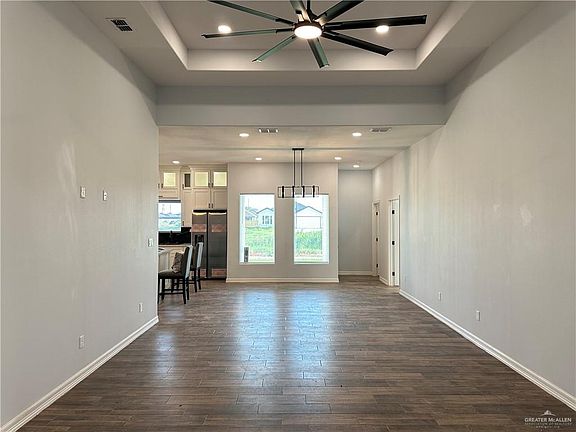 2nd image of 1016 W Solaris Ln