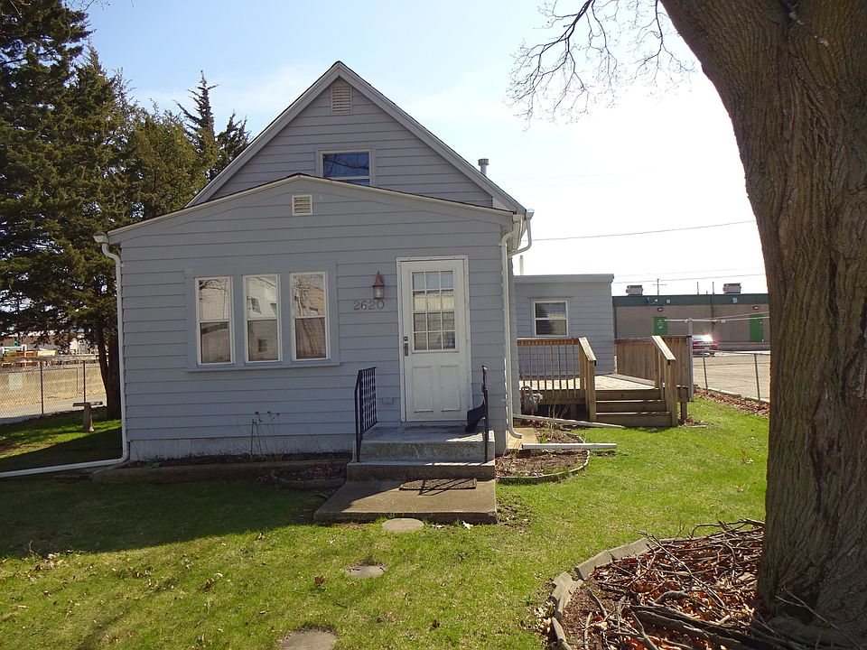 1st image of 2620 19th St