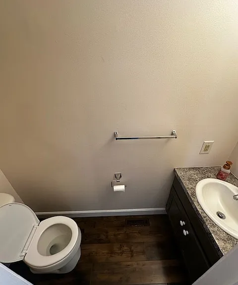 125 Buckson Ct — Photo 10