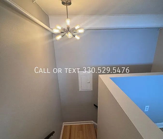 1133 W 9th Street — Photo 16