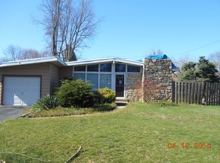 507 Carol Dr, Trevose, PA 19053