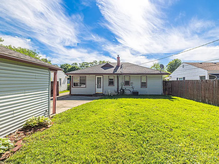 3725 Coolidge Hwy — Photo 4