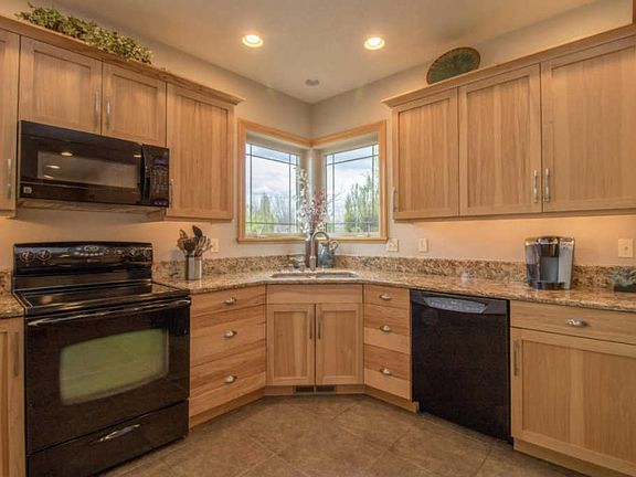5th image of 2608 Wedgewood Ct